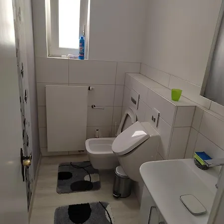 Appartement Schoenes Haus Mit Garten *