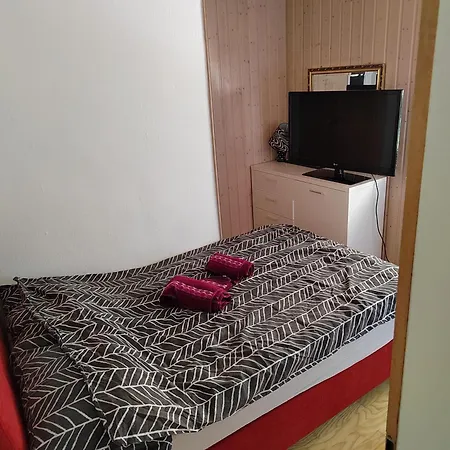 Schoenes Haus Mit Garten Appartement