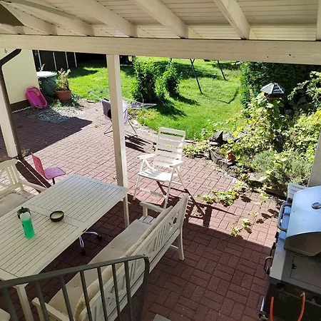 شقة Schoenes Haus Mit Garten